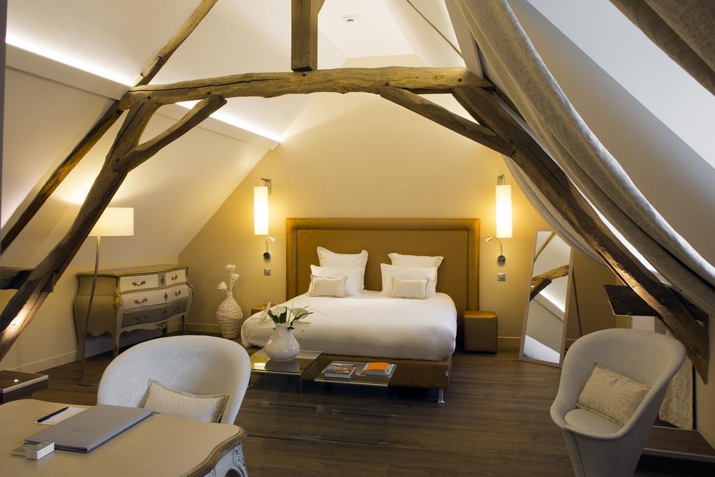 Maison Doucet - Relais & Chateaux Шарол Екстериор снимка